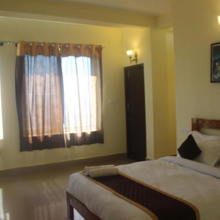 Kollanoor Guest House Мадікері Екстер'єр фото