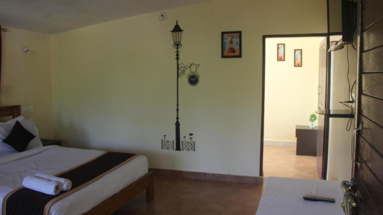 Kollanoor Guest House Мадікері Екстер'єр фото